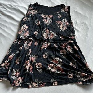 Bearsland Black Sleeveless Layered Nursing Top